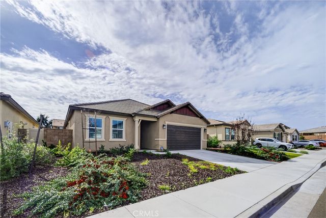 41507 Red Car, Lake Elsinore, CA 92532