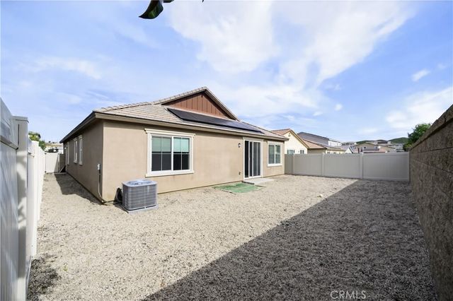 41507 Red Car, Lake Elsinore, CA 92532