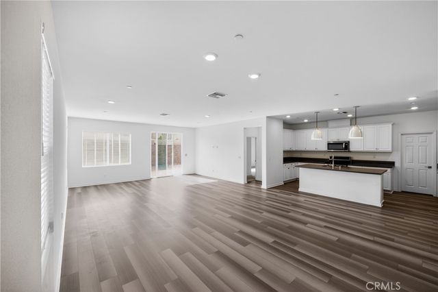 41507 Red Car, Lake Elsinore, CA 92532