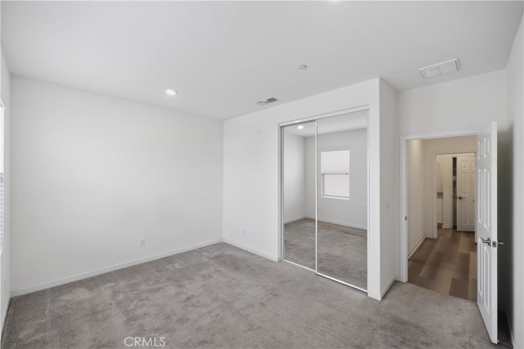 Image 15 of property listing at 41507 Red Car, Lake Elsinore, CA 92532