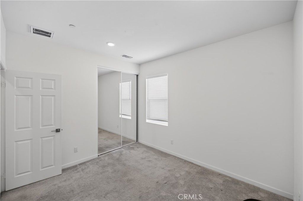 Image 19 of property listing at 41507 Red Car, Lake Elsinore, CA 92532