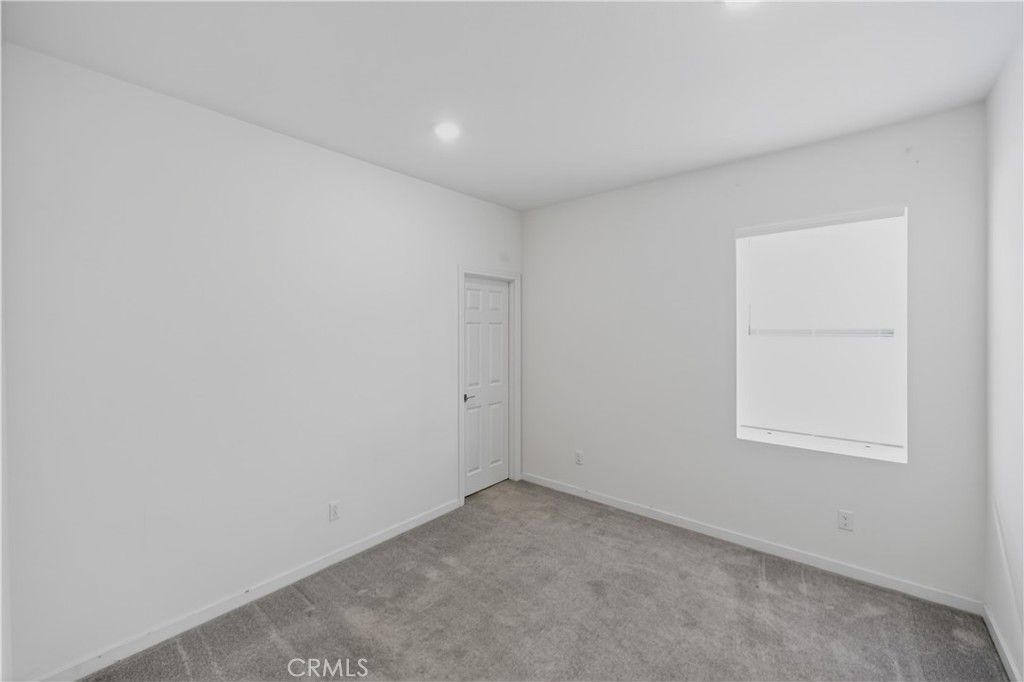 Image 23 of property listing at 41507 Red Car, Lake Elsinore, CA 92532