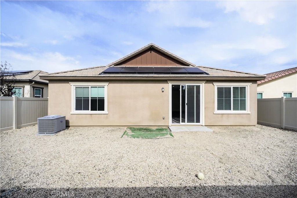 Image 28 of property listing at 41507 Red Car, Lake Elsinore, CA 92532