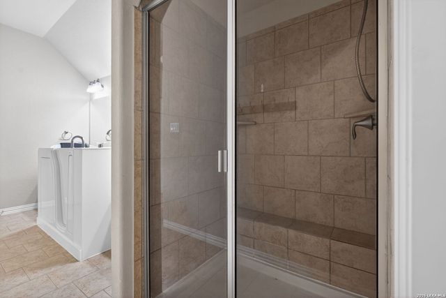 805 Raceland, San Antonio, TX 78245