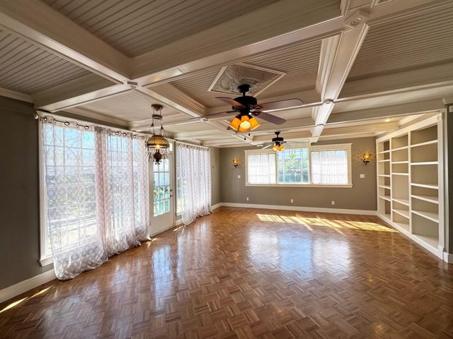 107 Lazy Lane, Crockett, TX 75835