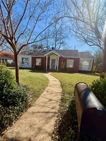 107 Lazy Lane, Crockett, TX 75835