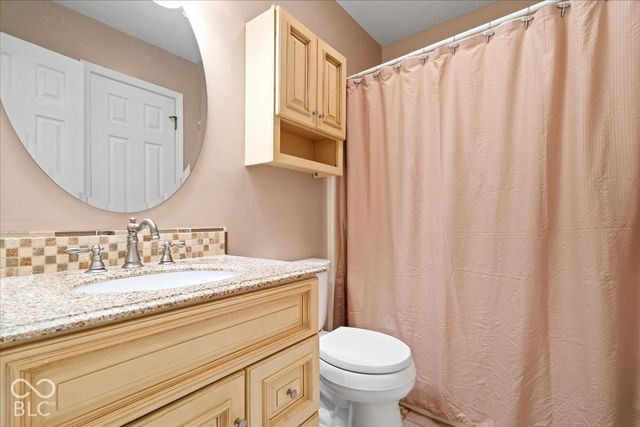 3015 Kindiwa Court, Carmel, IN 46033