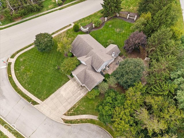 3015 Kindiwa Court, Carmel, IN 46033