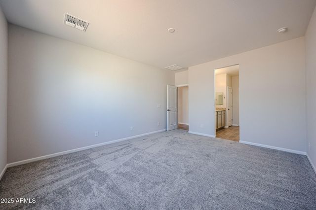 18110 W CREEDANCE Boulevard, Surprise, AZ 85387