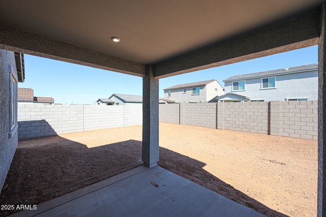 18110 W CREEDANCE Boulevard, Surprise, AZ 85387
