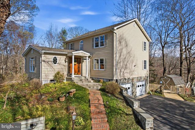 300 OWINGS HILL CT, Owings, MD 20736