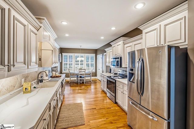 309 Saddlers Run, Chesnee, SC 29323