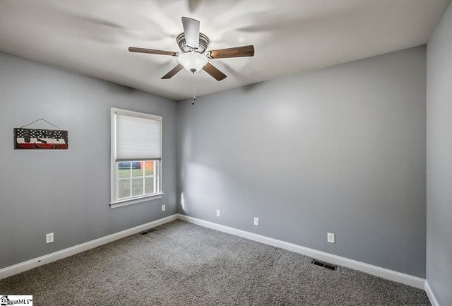 309 Saddlers Run, Chesnee, SC 29323