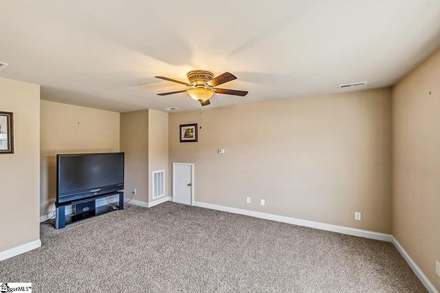 309 Saddlers Run, Chesnee, SC 29323