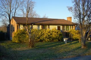 934 Pocahontas AVE, Roanoke, VA 24012
