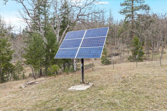 1203 Tyler Creek Road, Ashland, OR 97520