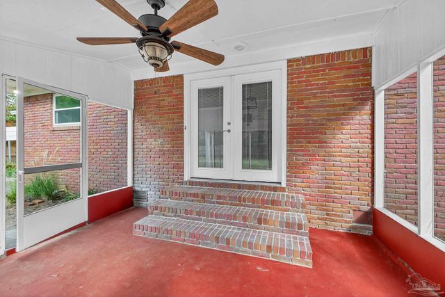 4673 Van Horn Rd, Milton, FL 32583