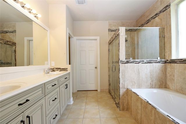 438 Magnolia Blossom, League City, TX 77573