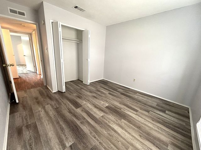 5620 Pearce Street, The Colony, TX 75056