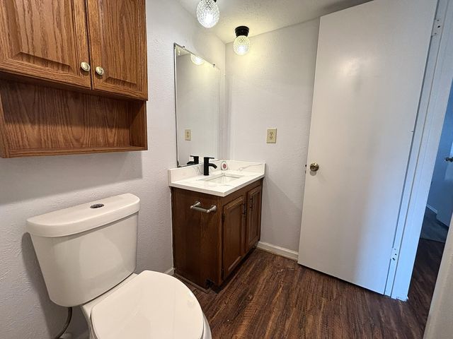 5620 Pearce Street, The Colony, TX 75056