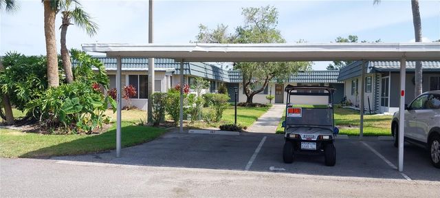 1811 BEDFORD LANE 157, Sun City Center, FL 33573