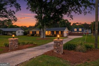 512 Cherokee Road, Cedartown, GA 30125