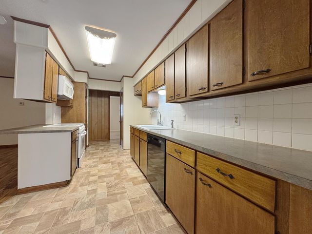 1706 Mcdermott Drive, Morgan City, LA 70380