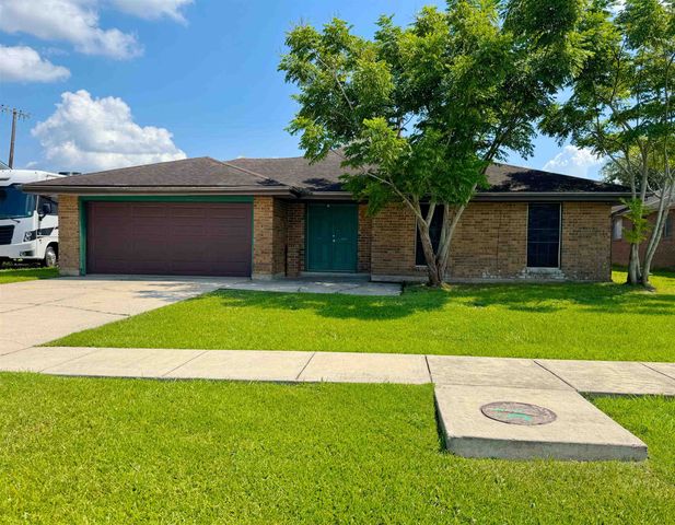 1706 Mcdermott Drive, Morgan City, LA 70380