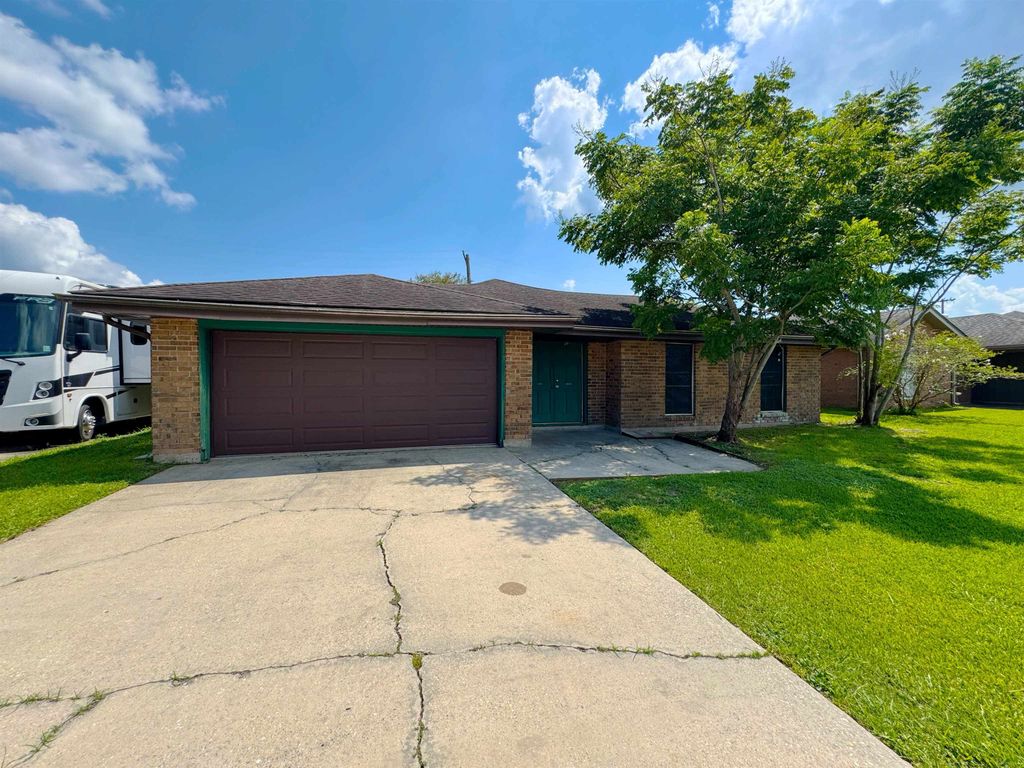 1706 Mcdermott Drive, Morgan City, LA 70380