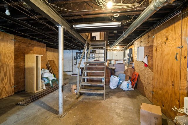 2620 Duck Creek Road, Norwood, OH 45212