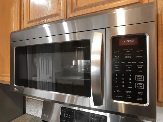 2338 LARKSPUR DR, Alpine, CA 91901