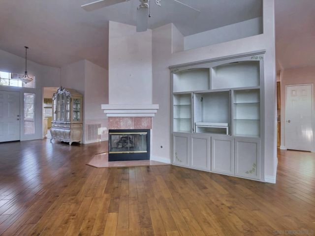 2338 LARKSPUR DR, Alpine, CA 91901