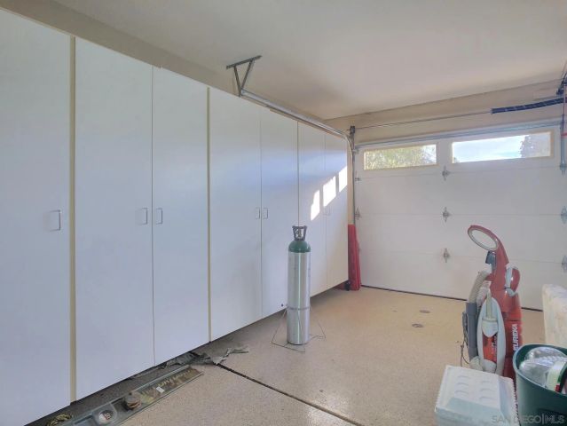 2338 LARKSPUR DR, Alpine, CA 91901