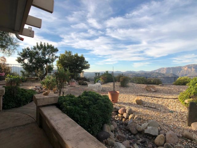 2338 LARKSPUR DR, Alpine, CA 91901