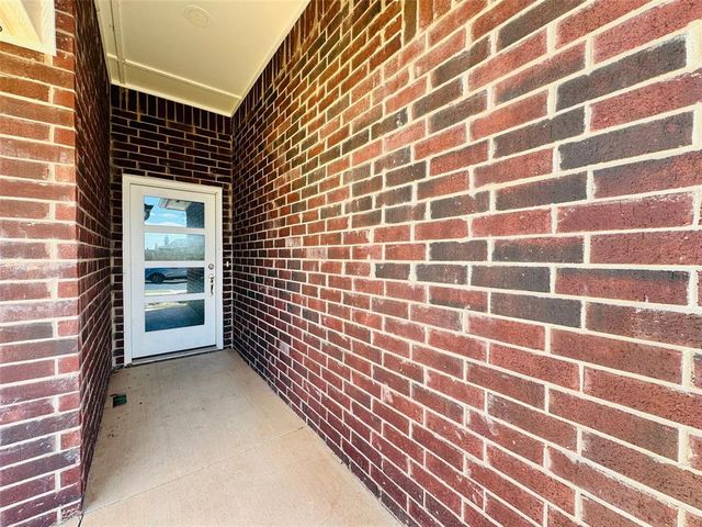 3404 Tahoe Drive, Moore, OK 73160