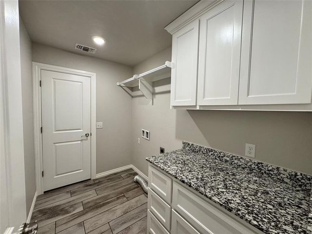 3404 Tahoe Drive, Moore, OK 73160