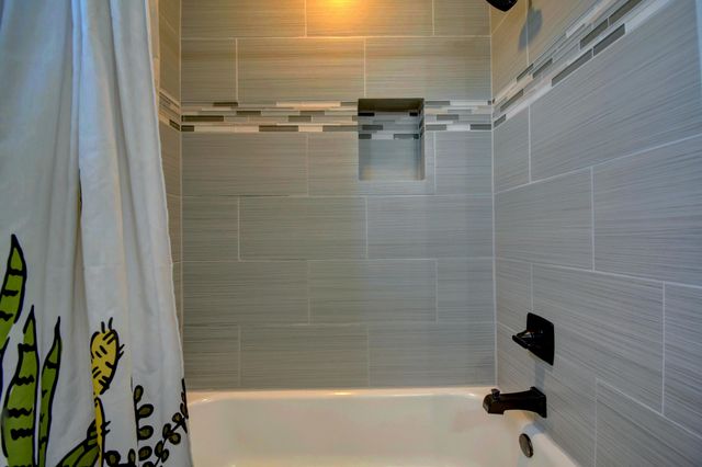 14 Zentner Road, Los Lunas, NM 87031