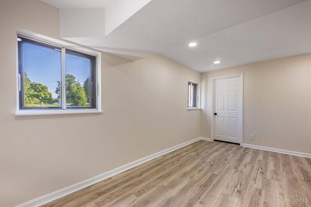8249 Lakenoll Court, West Chester, OH 45069