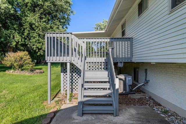 8249 Lakenoll Court, West Chester, OH 45069