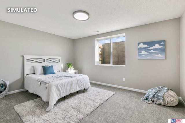 2932 South Creek Road, Lincoln, NE 68516