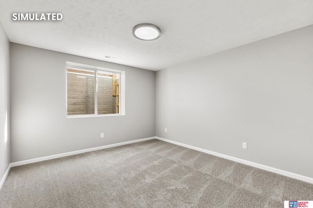 2932 South Creek Road, Lincoln, NE 68516