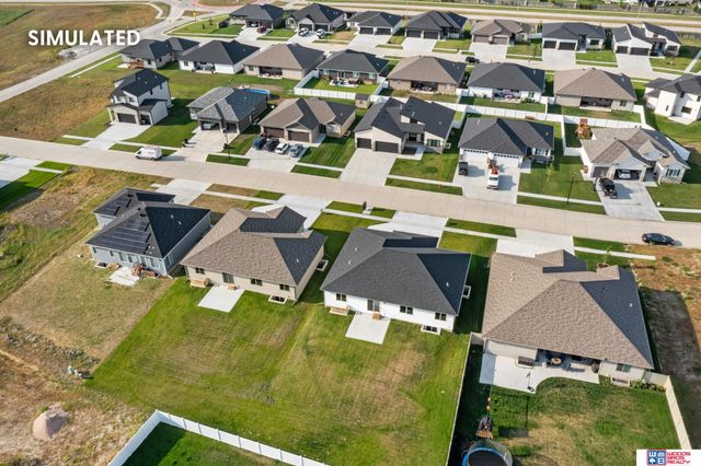 2932 South Creek Road, Lincoln, NE 68516