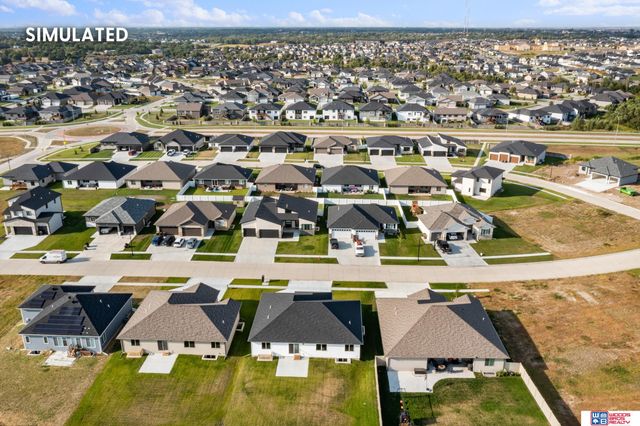 2932 South Creek Road, Lincoln, NE 68516