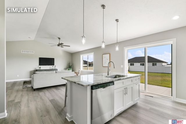 2932 South Creek Road, Lincoln, NE 68516