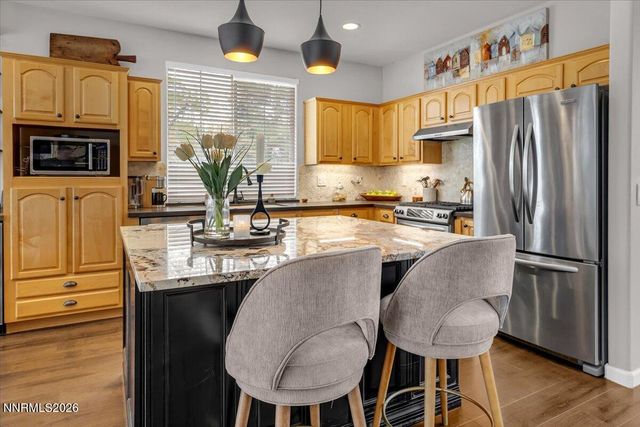 1045 Greenwich Way, Reno, NV 89519