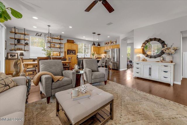 1045 Greenwich Way, Reno, NV 89519