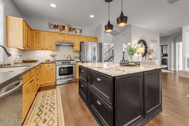 1045 Greenwich Way, Reno, NV 89519