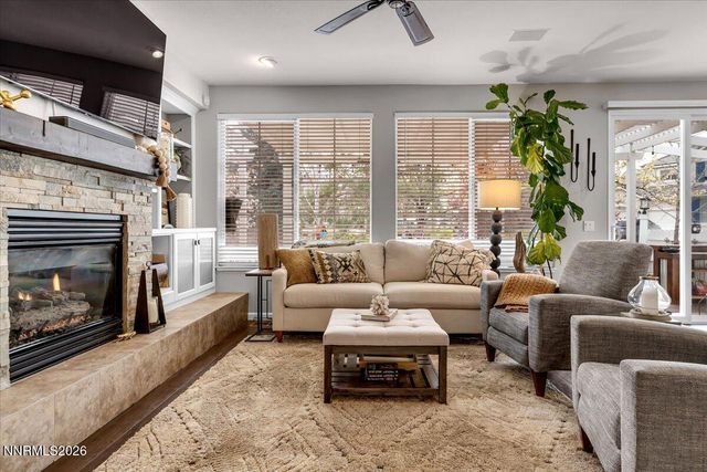 1045 Greenwich Way, Reno, NV 89519