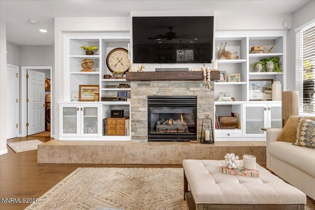 1045 Greenwich Way, Reno, NV 89519