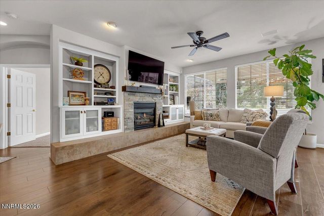 1045 Greenwich Way, Reno, NV 89519